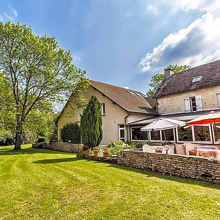 Отель Logis Restaurant L'ile De Sees 2*