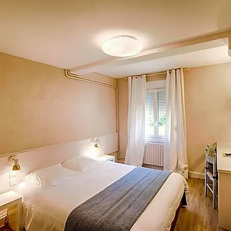 Logis Restaurant L'ile De Sees 2* Mace