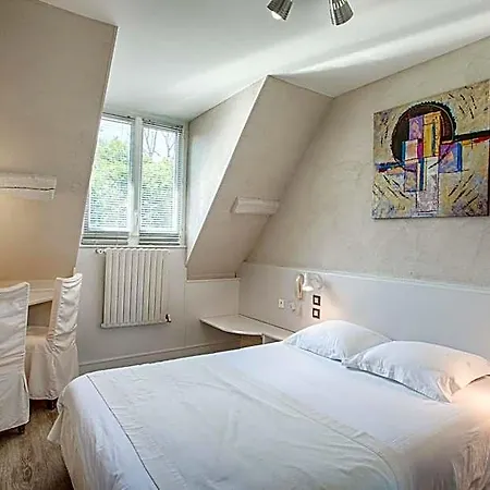 Logis Restaurant L'ile De Sees Отель Mace