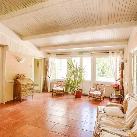 Отель Logis Restaurant L'ile De Sees