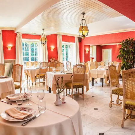 Logis Restaurant L'ile De Sees מלון Macé